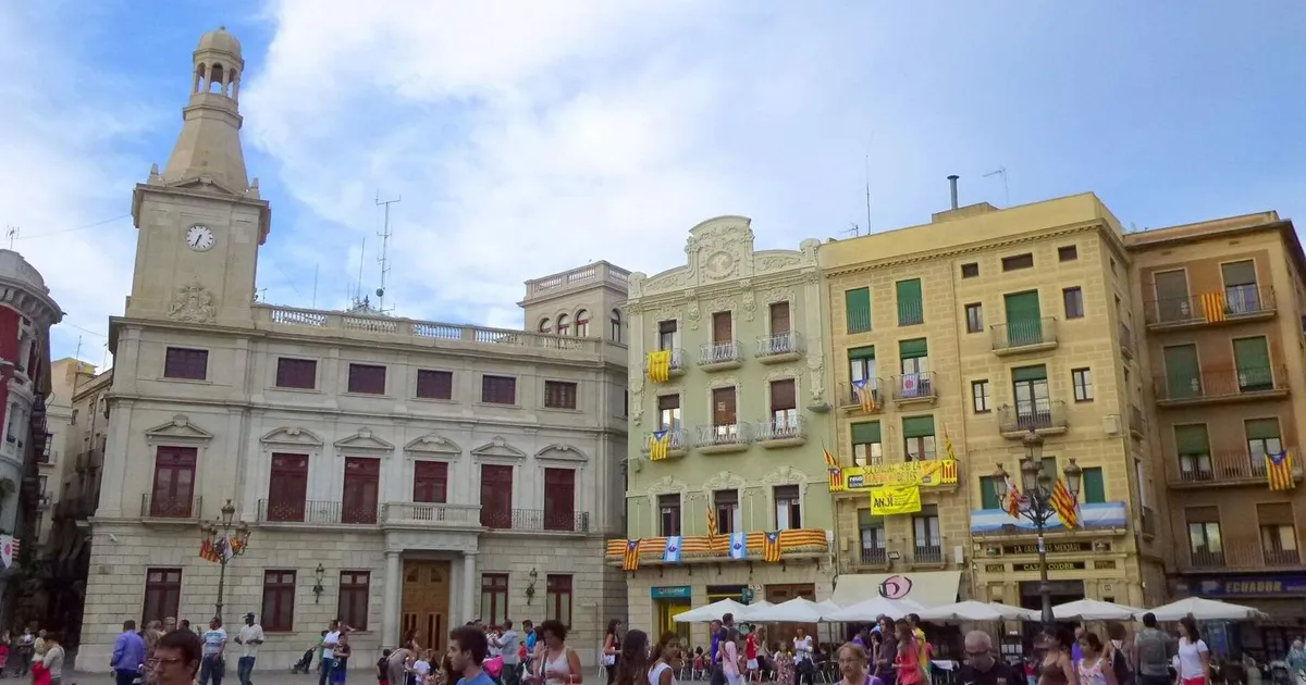 Plaza del Mercadal, en el centro de Reus